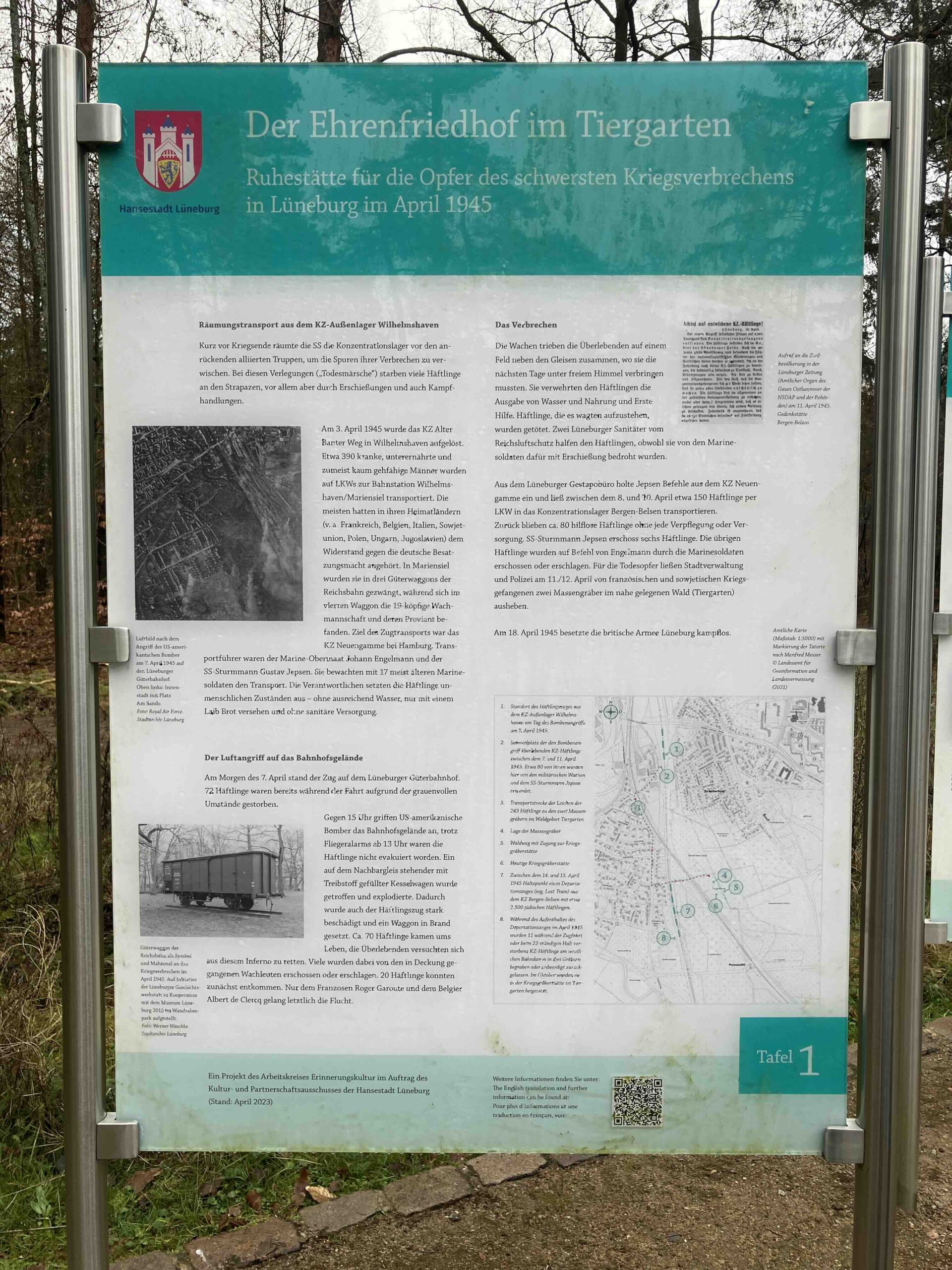 Foto der Gedenktafel 1 des Ehrenfriedhofs im Tiergarten