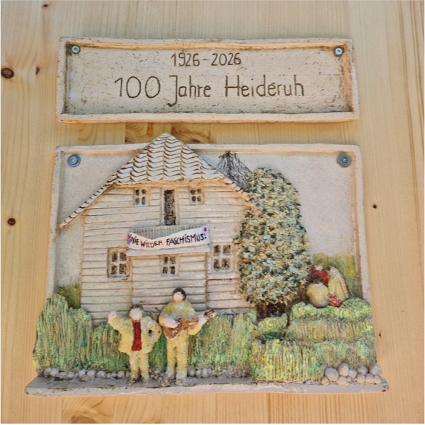VVN Geschenk Holztafel mit 1926-2026 100 Jahre Heideruh